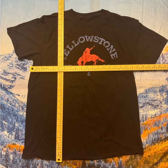 Yellowstone Tee Shirt - Picture 6 of 6
